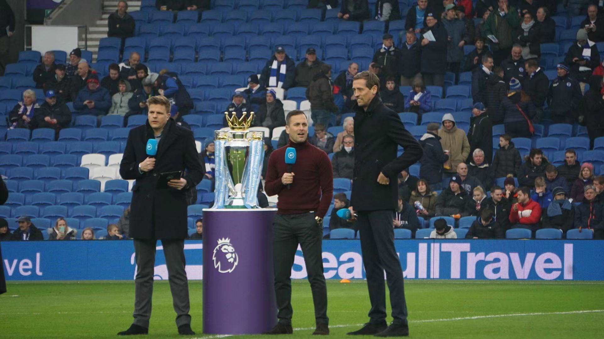 了胡安卢的 了胡安卢的